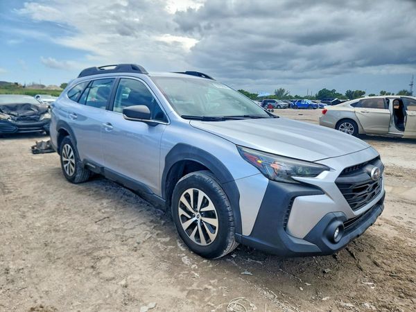 2024 SUBARU OUTBACK Base