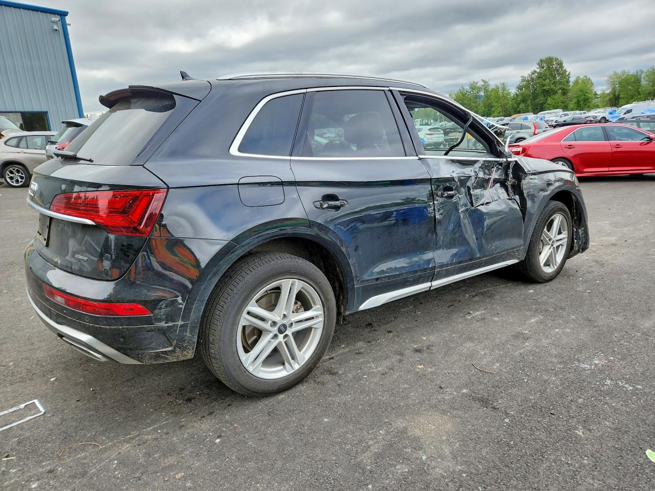 2024 AUDI Q5 E