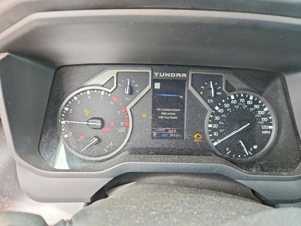 2025 TOYOTA TUNDRA