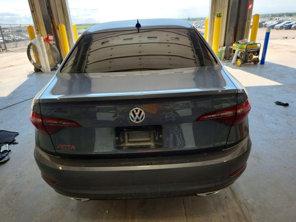 2021 VOLKSWAGEN JETTA S / SE / R-Line