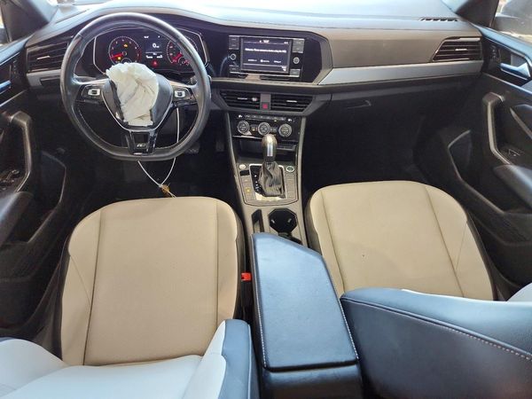 2021 VOLKSWAGEN JETTA S / SE / R-Line