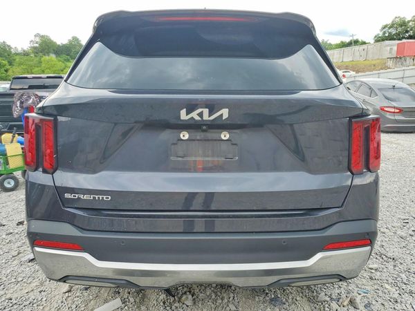 2025 KIA SORENTO