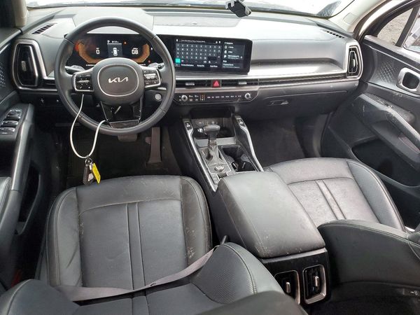 2025 KIA SORENTO
