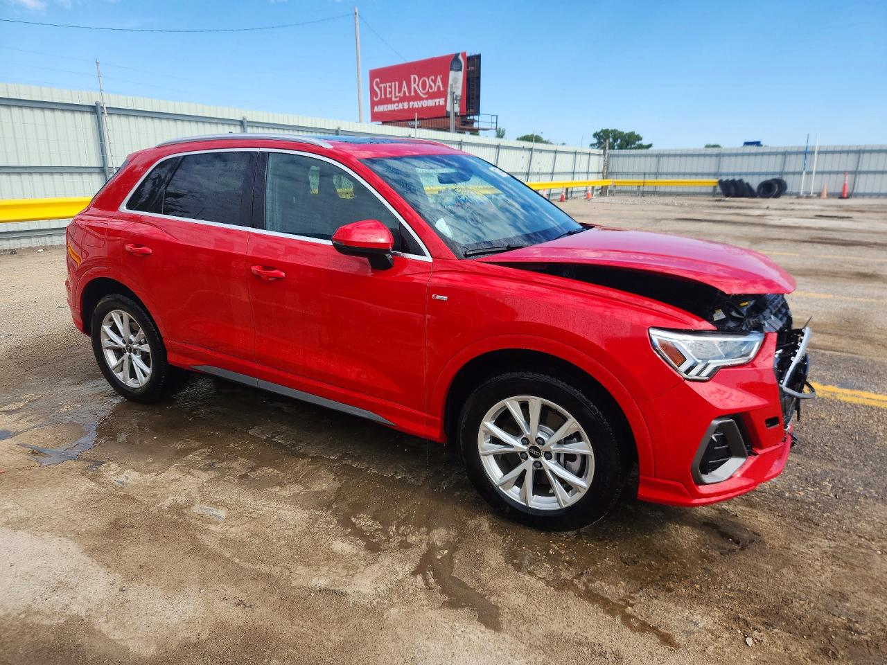 2025 AUDI Q3 S Line quattro Premium