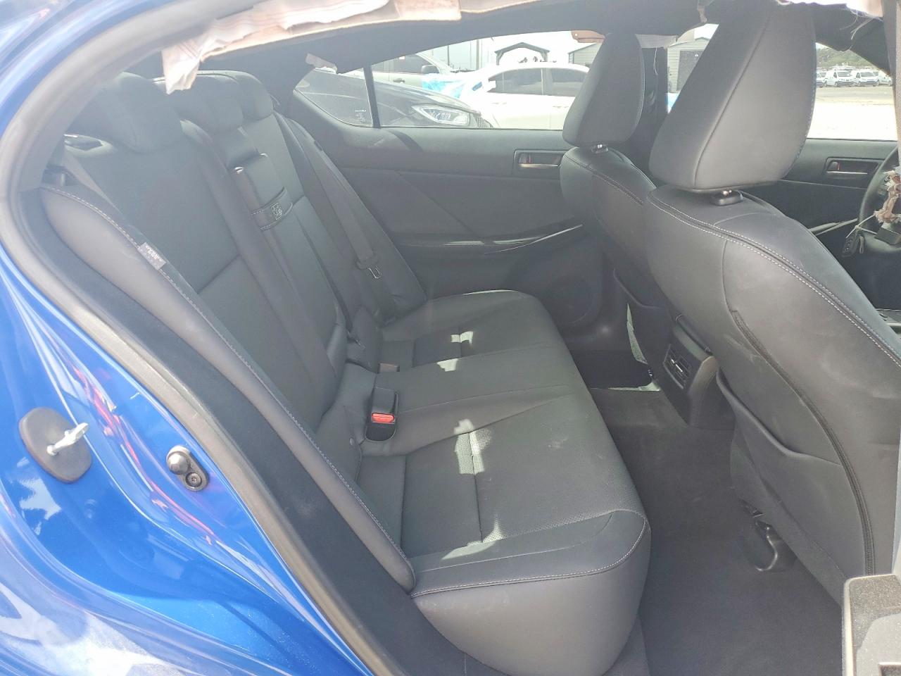 2024 LEXUS IS 300 300 Comfort
