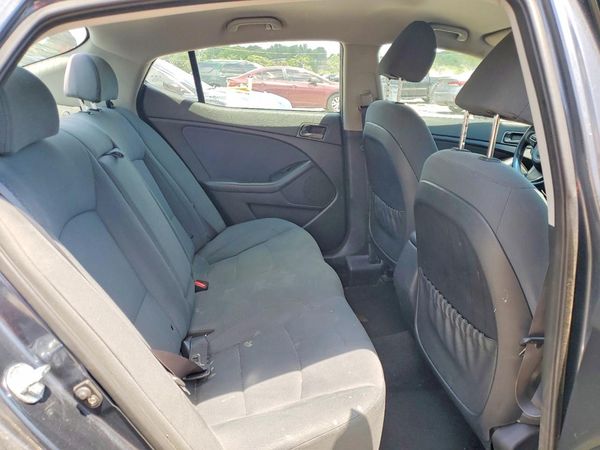 2015 KIA OPTIMA GL - Middle-low
