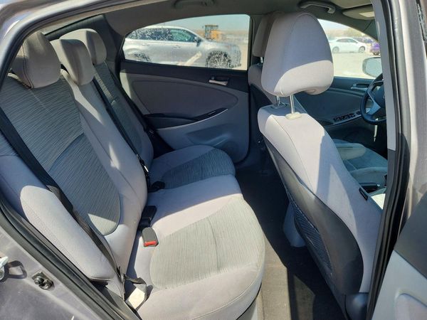 2017 HYUNDAI ACCENT SE Base