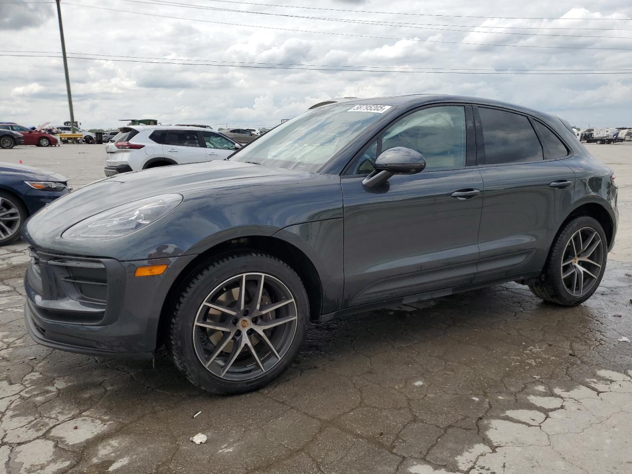 2023 PORSCHE MACAN
