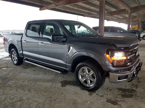 2025 FORD F150 XLT