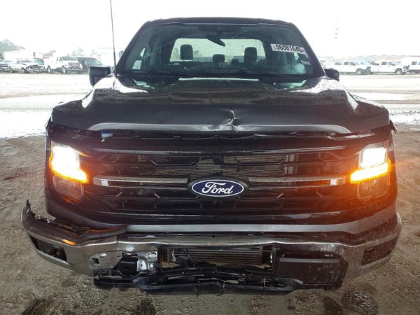 2025 FORD F150 XLT