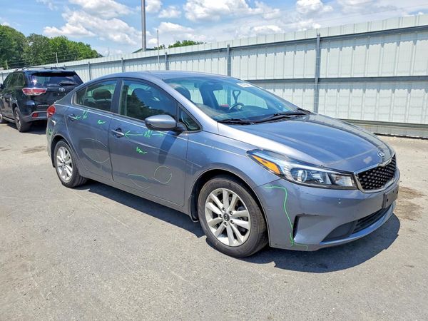 2017 KIA FORTE LX Popular, S