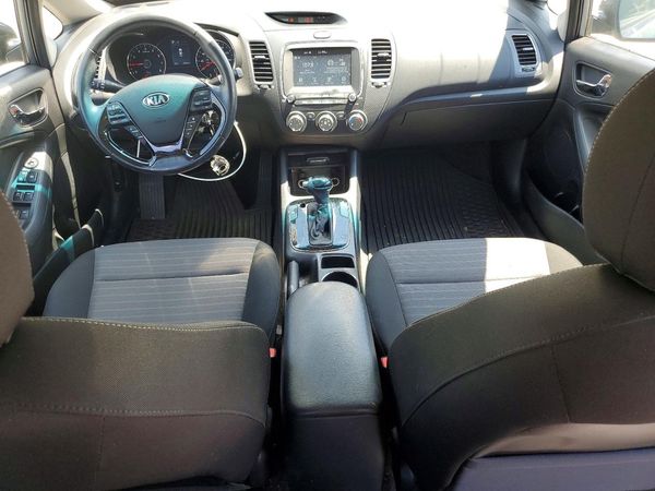2017 KIA FORTE LX Popular, S