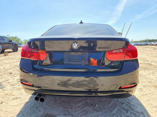 2013 BMW 328 SA
