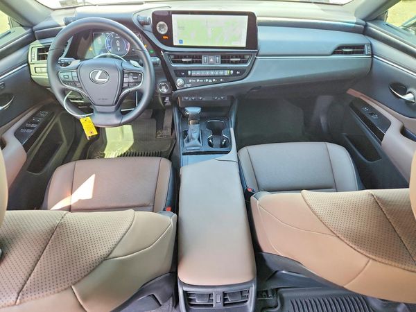2025 LEXUS ES 350 350 Premium