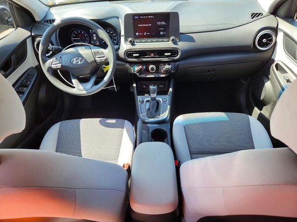 2022 HYUNDAI KONA