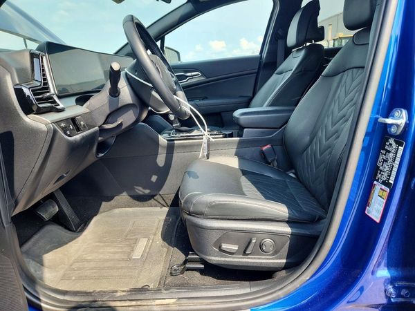 2025 KIA SPORTAGE X-LINE