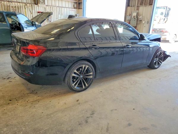2018 BMW 330 xDrive