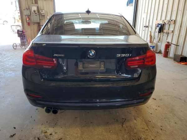 2018 BMW 330 xDrive