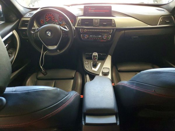 2018 BMW 330 xDrive