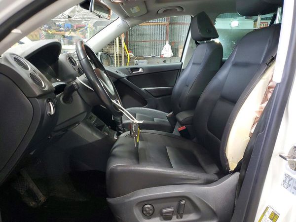 2017 VOLKSWAGEN TIGUAN