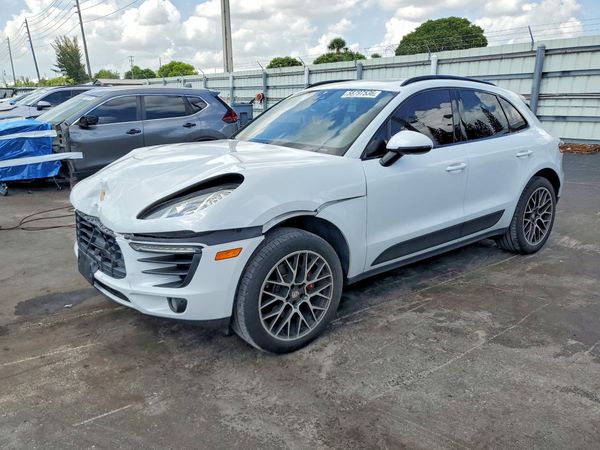 2017 PORSCHE MACAN