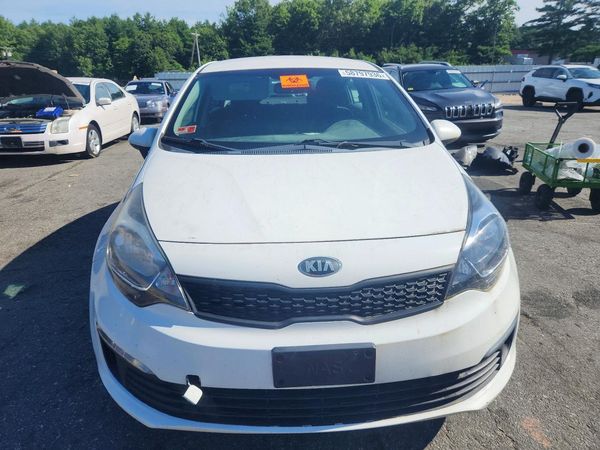 2016 KIA RIO