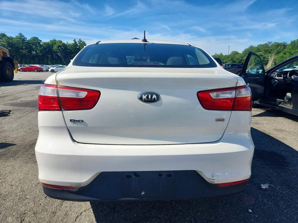 2016 KIA RIO