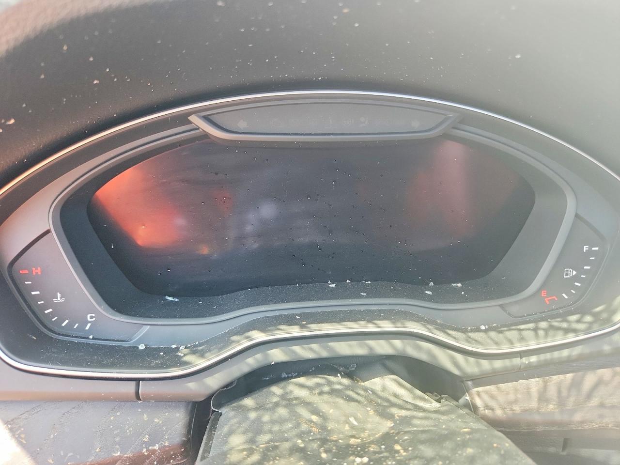 2020 AUDI Q5 quattro Premium Plus