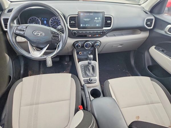2021 HYUNDAI VENUE SEL & Denim