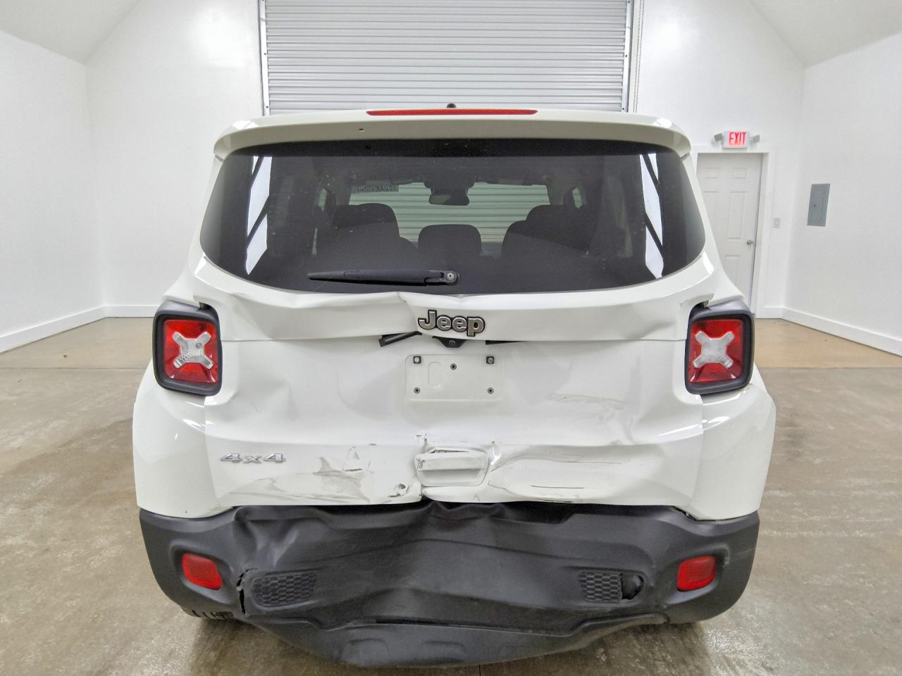 2023 JEEP RENEGADE LATITUDE 4X4