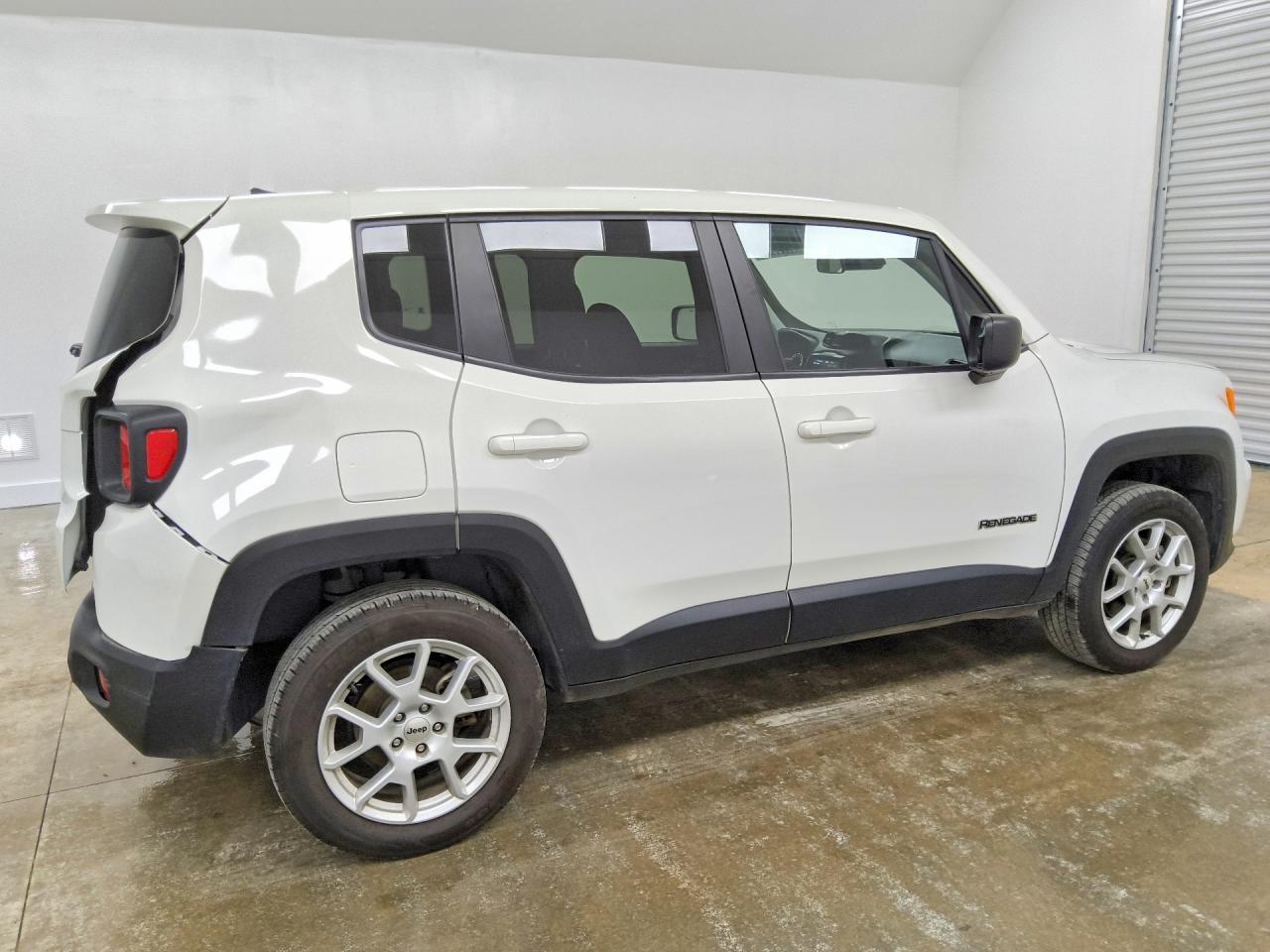 2023 JEEP RENEGADE LATITUDE 4X4