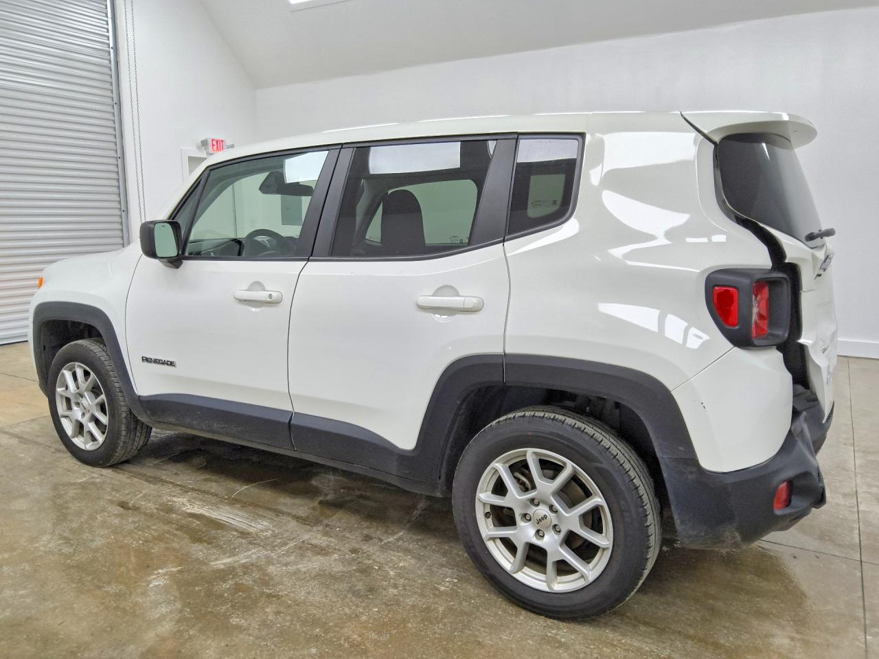 2023 JEEP RENEGADE LATITUDE 4X4