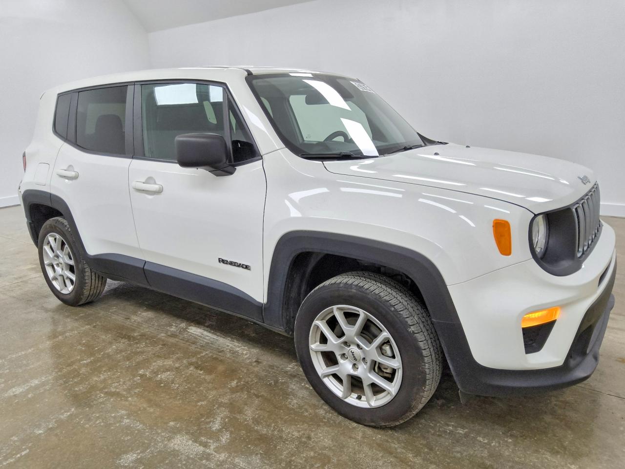 2023 JEEP RENEGADE LATITUDE 4X4