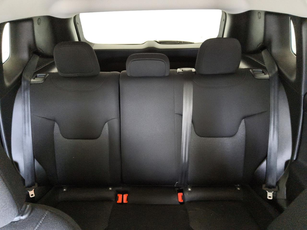 2023 JEEP RENEGADE LATITUDE 4X4