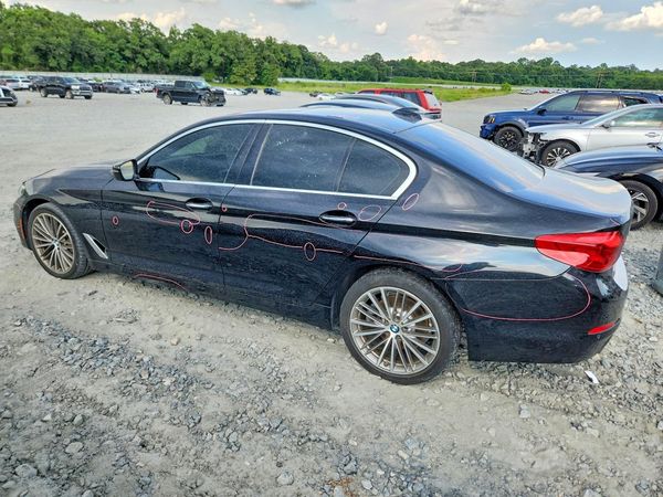 2018 BMW 530