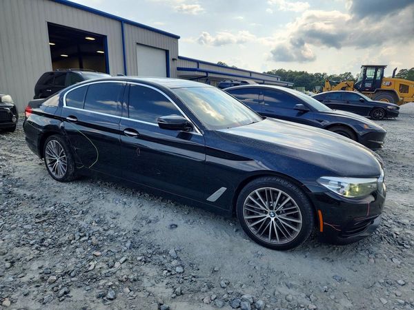 2018 BMW 530