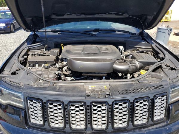 2021 JEEP GRAND CHEROKEE Laredo