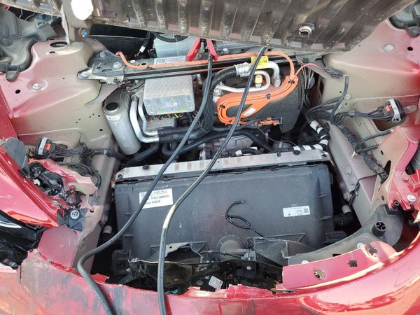 2022 TESLA MODEL 3 — Engine bay