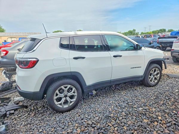 2025 JEEP COMPASS Sport