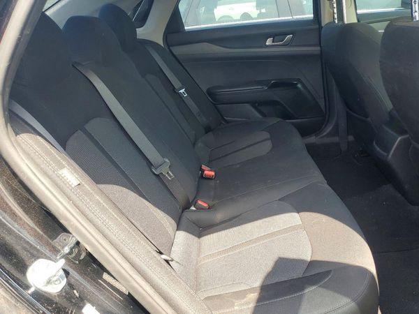 2021 KIA K5 LX