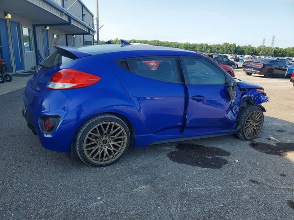 2013 HYUNDAI VELOSTER