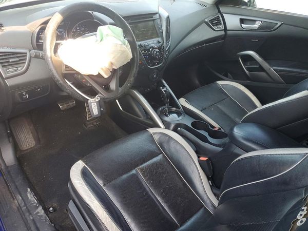 2013 HYUNDAI VELOSTER