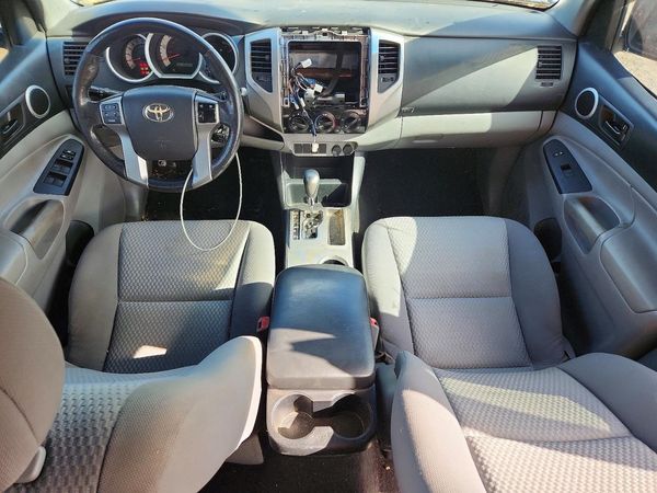 2012 TOYOTA TACOMA