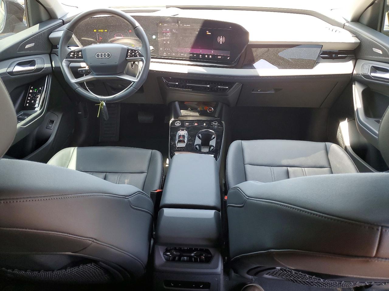 2025 AUDI Q6 E-TRON