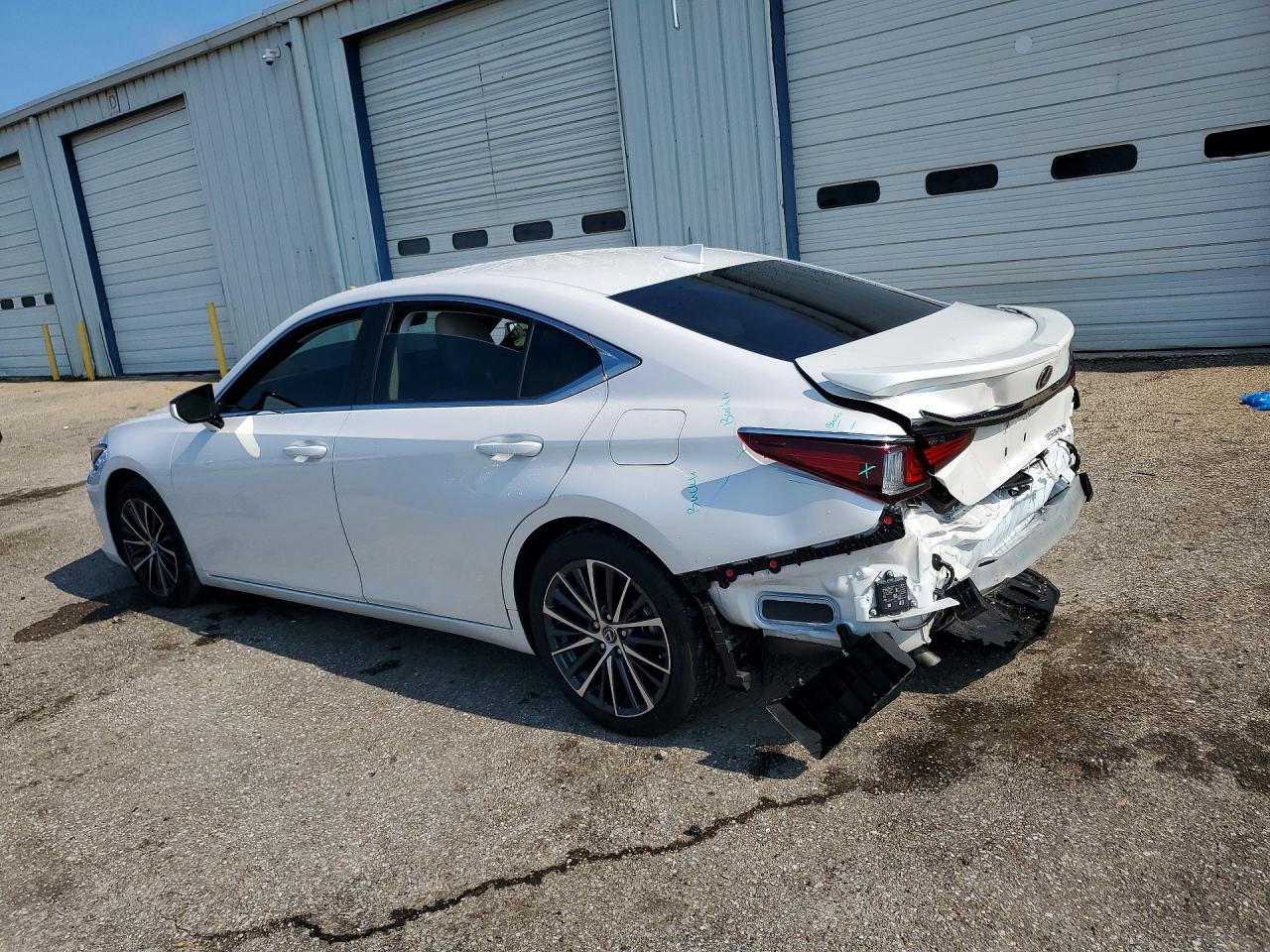 2025 LEXUS ES 300H 300h Premium