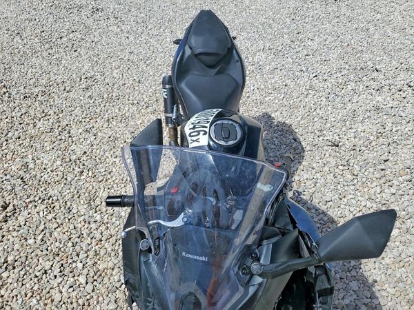 2025 KAWASAKI EX500