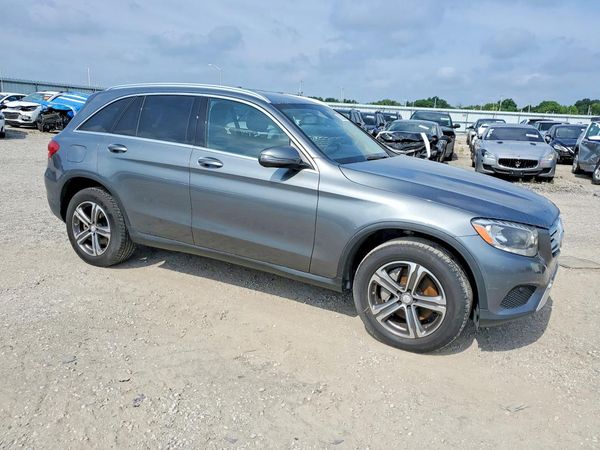 2016 MERCEDES-BENZ GLC GLC300 Base-4M