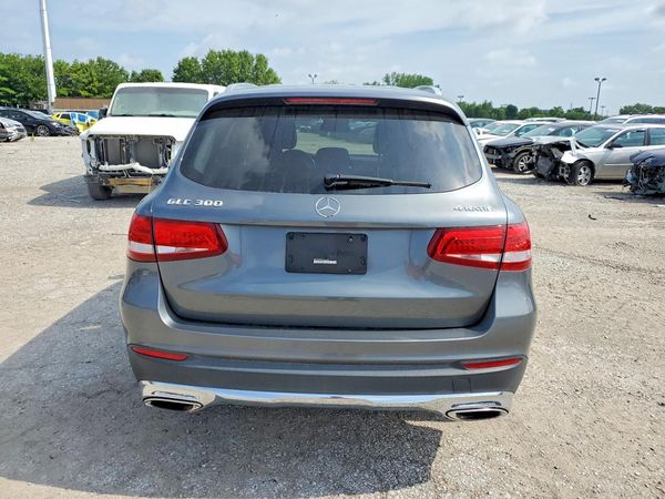 2016 MERCEDES-BENZ GLC GLC300 Base-4M
