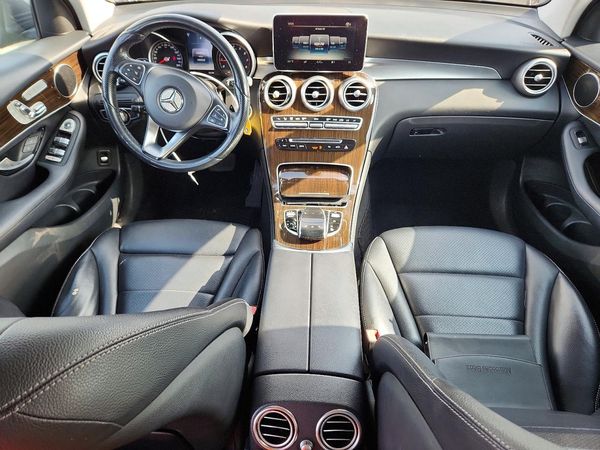 2016 MERCEDES-BENZ GLC GLC300 Base-4M