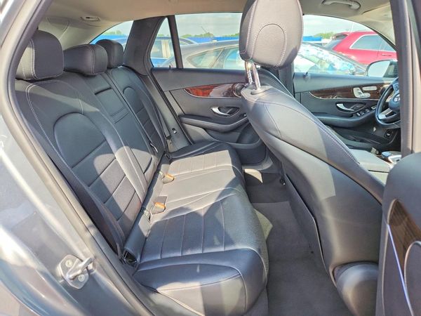 2016 MERCEDES-BENZ GLC GLC300 Base-4M